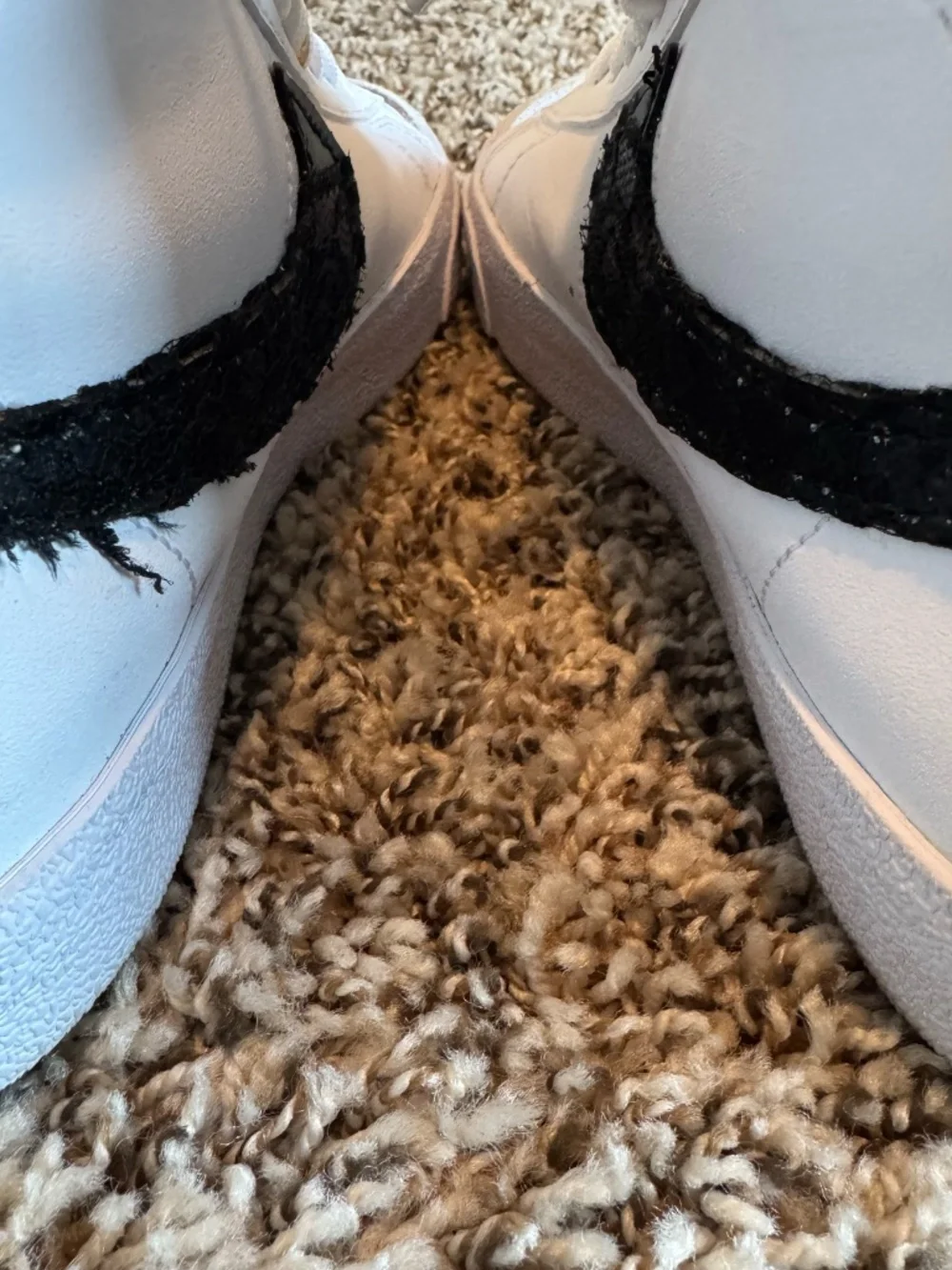 Kid's sneakers by Nike 6.5y(women's 8 us /38 euro).